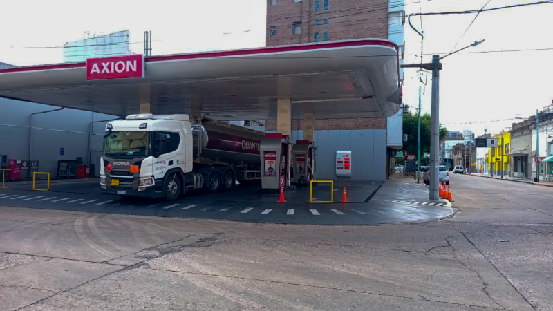 Ya aument� la nafta en las estaciones de servicio locales